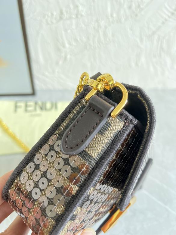 19X4X11cm 092002 YT (5)