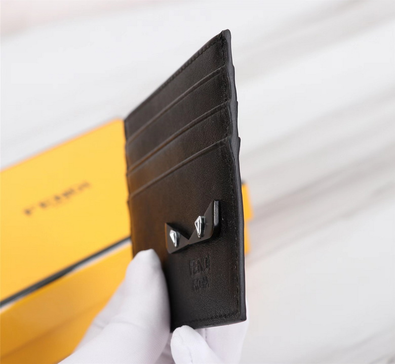 2020568 10.5X9cm XM 7 (4)