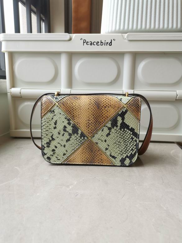 206 13.5X19X6.5cm TB 1