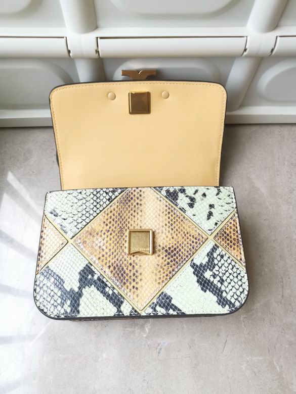 206 13.5X19X6.5cm TB 2