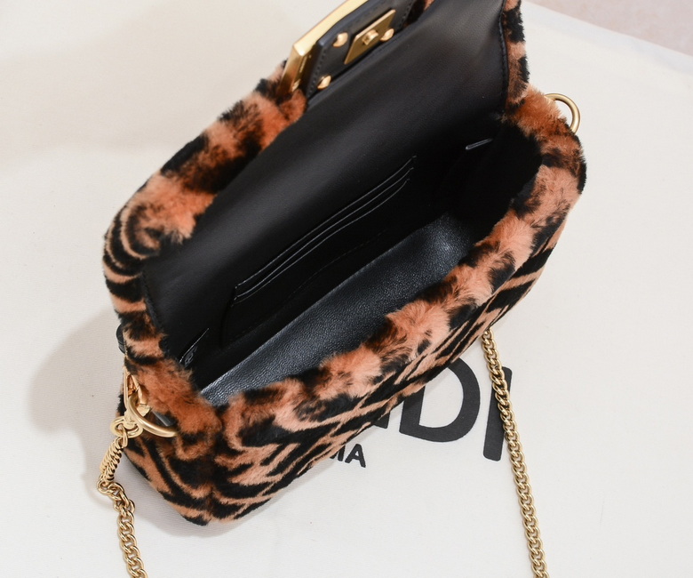 208 19X10X4cm WW (9)