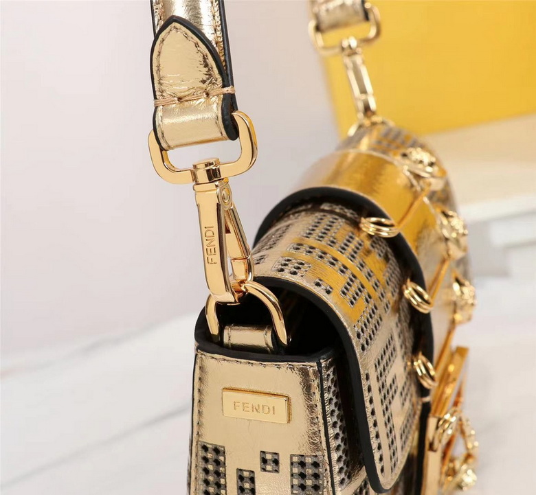 20X13X5cm 062806 H (7)