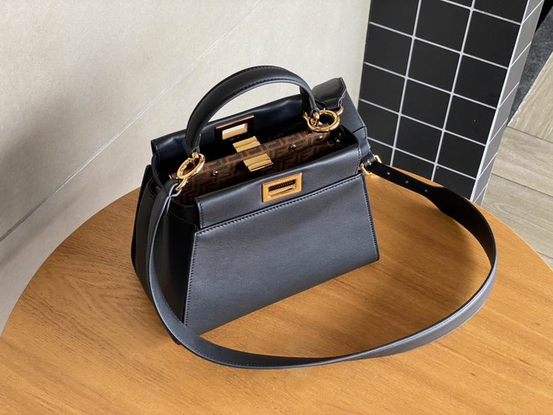 244 23X18X12cm H 4 (3)