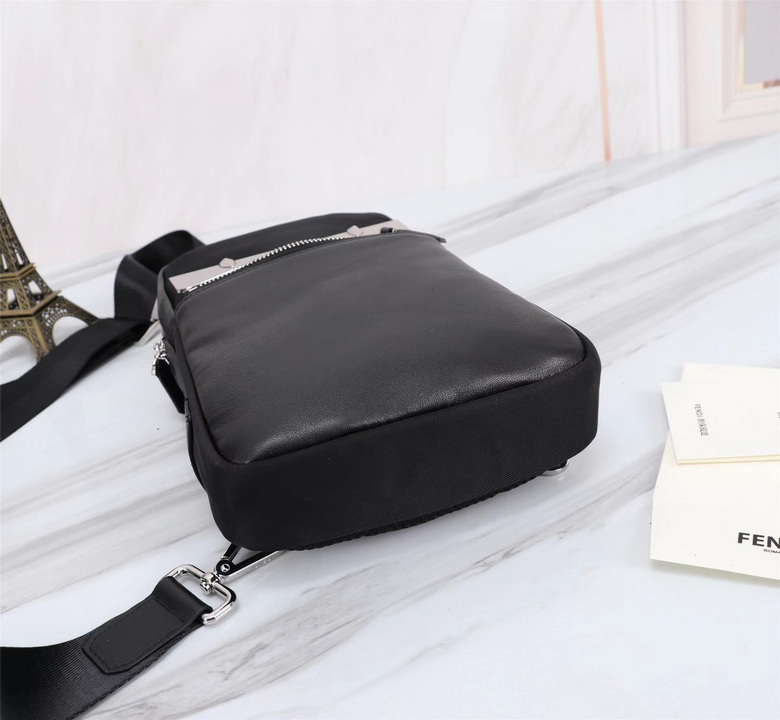 268568 15X27X5cm XM 5 (8)