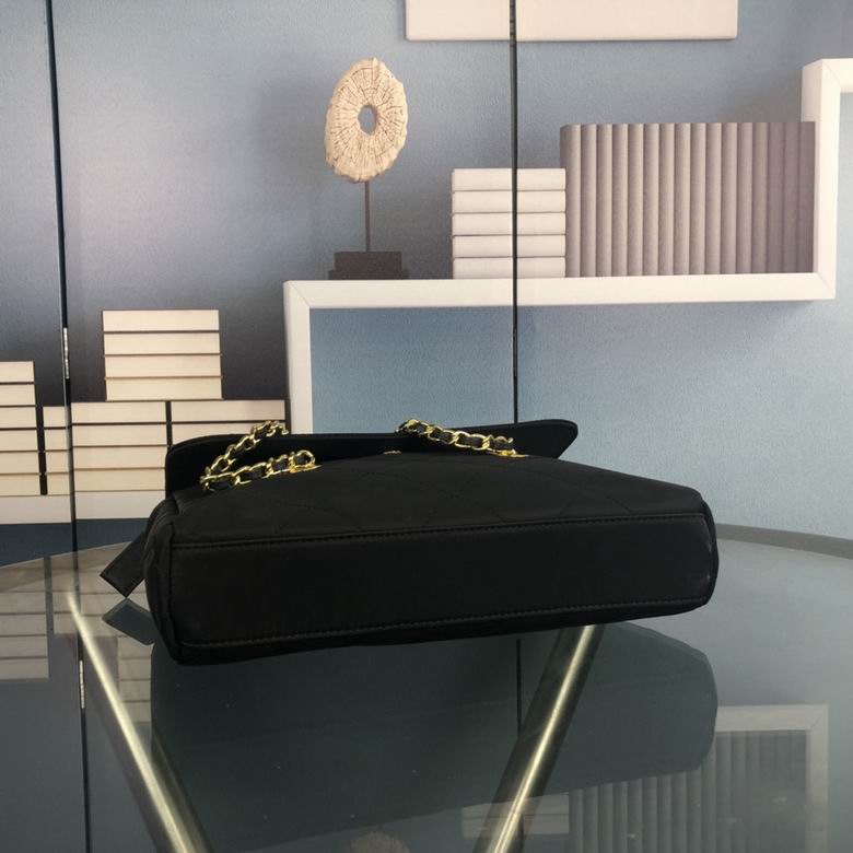 2689 29X23X6cm XMY 6