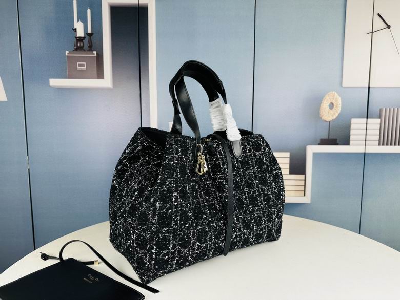 2820 37X27X19cm XMY 3