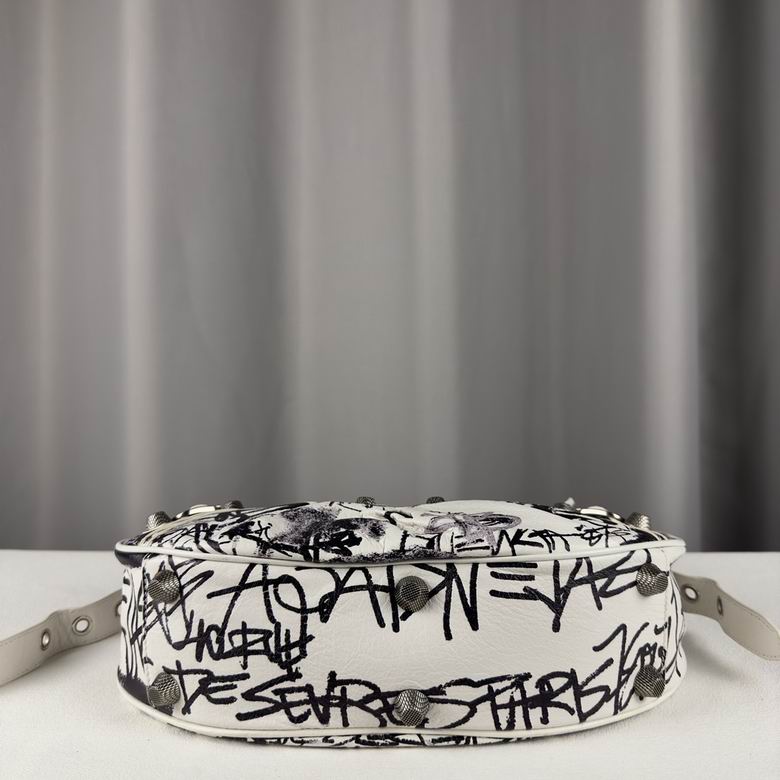 33X16X8.4cm 082701 GY 11色 32