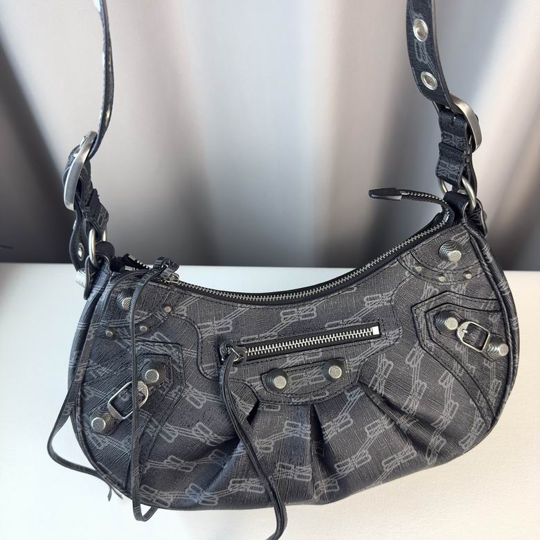 33X16X8.4cm 082701 GY 11色 39