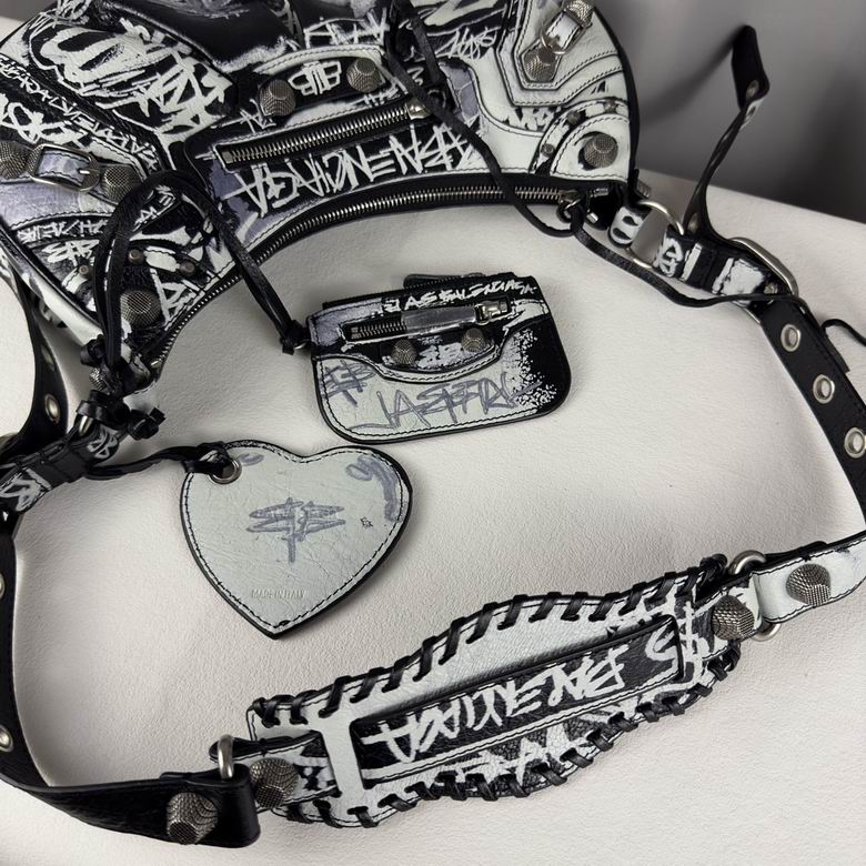 33X16X8.4cm 082701 GY 11色 5