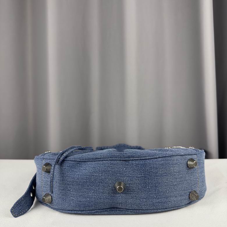 33X16X8.4cm 082701 GY 11色 67