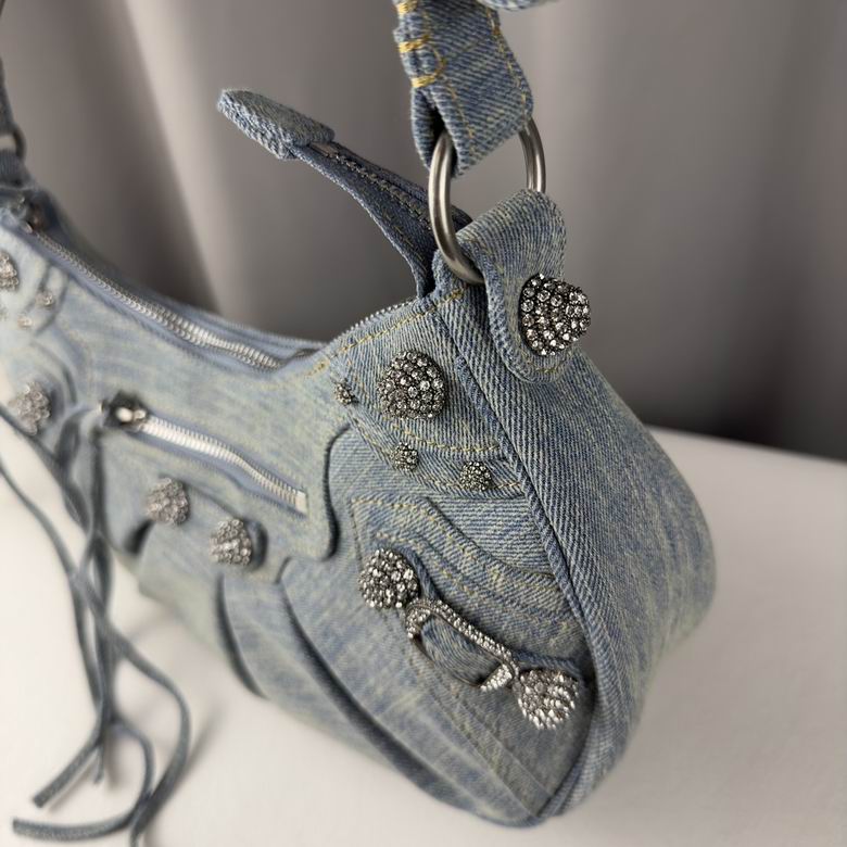 33X16X8.4cm 082701 GY 11色 74