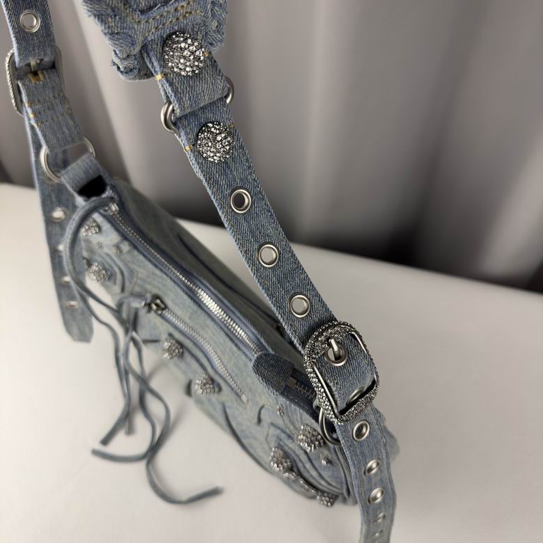 33X16X8.4cm 082701 GY 11色 75