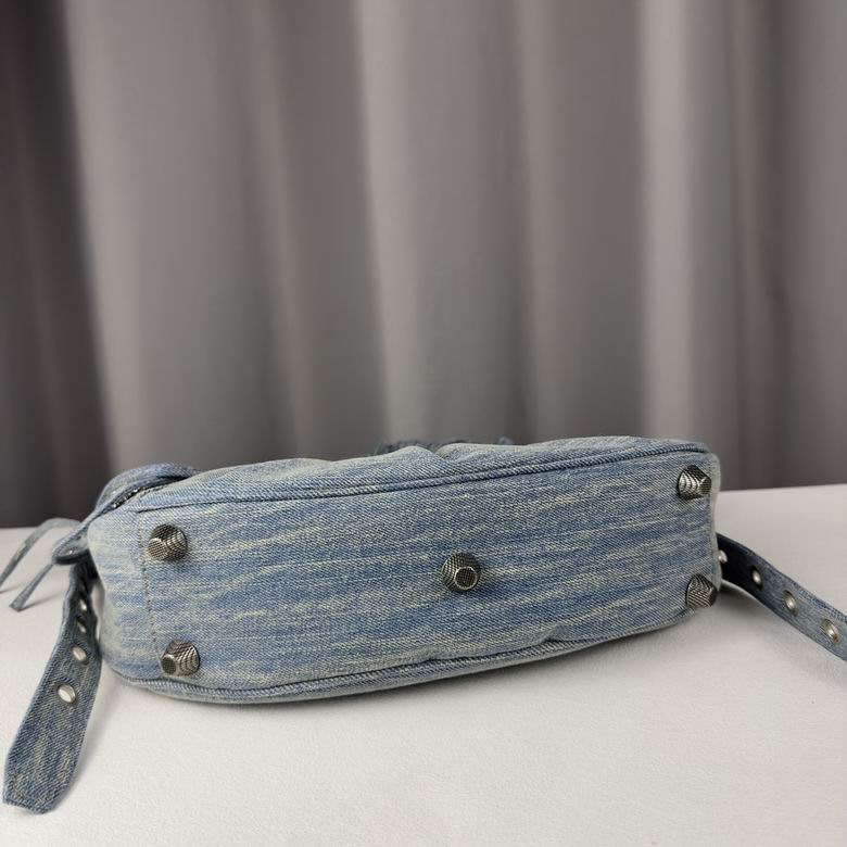 33X16X8.4cm 082701 GY 11色 76