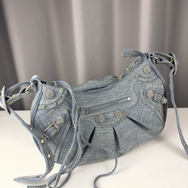 33X16X8.4cm 082701 GY 11色 78