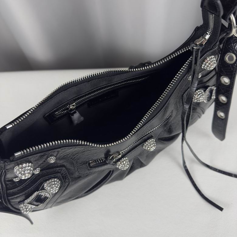 33X16X8.4cm 082701 GY 11色 88