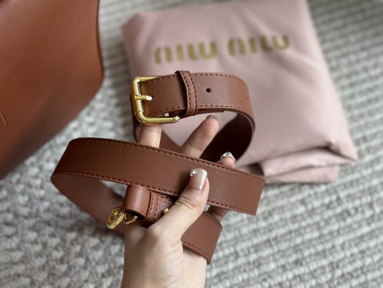 35X22cm 083102 JY 2色 17