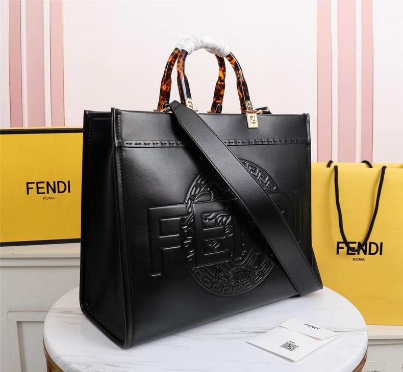 35x17x31 cm wr 02 (2)