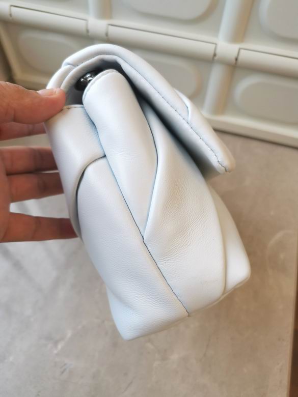 411 23.5X15X8cm TB 5