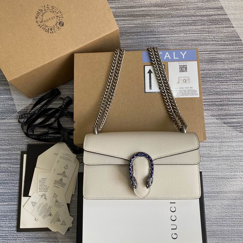 499623 25X14X8cm MP 3色 18