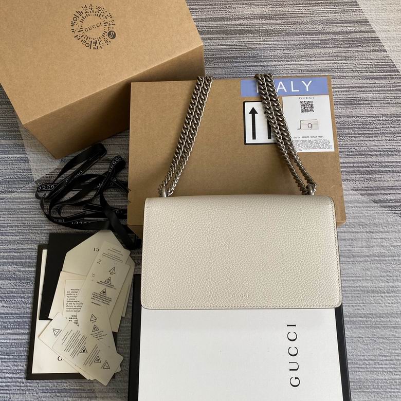 499623 25X14X8cm MP 3色 19