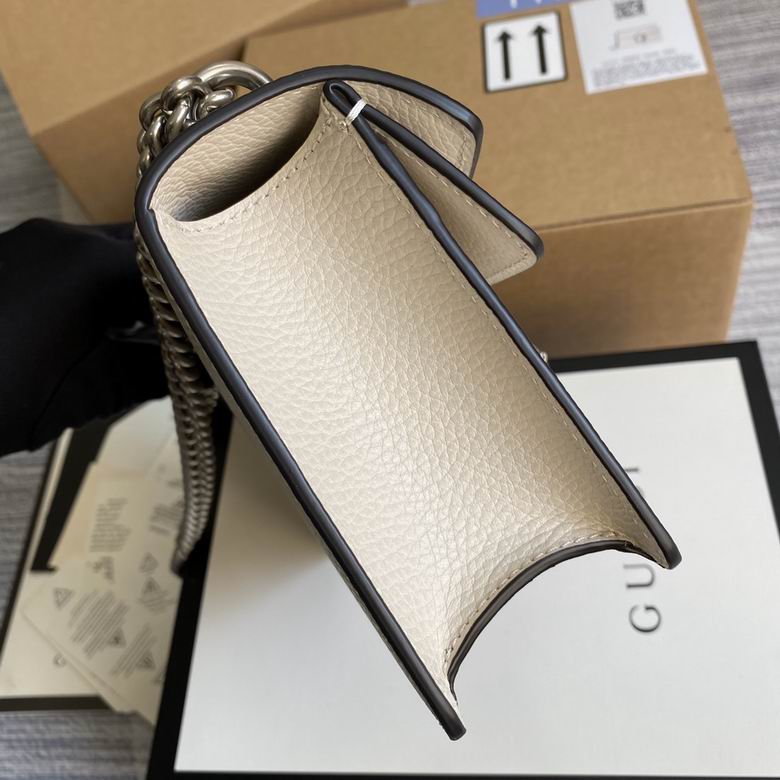 499623 25X14X8cm MP 3色 20