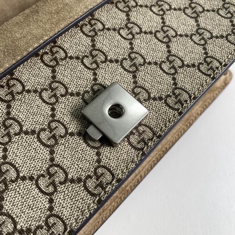 499623 25X14X8cm MP 4色 16