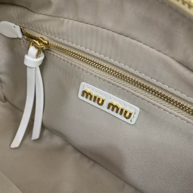 500142 22X10.5X7.5cm YG 2色 15