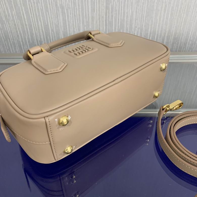 500142 22X10.5X7.5cm YG 2色 8