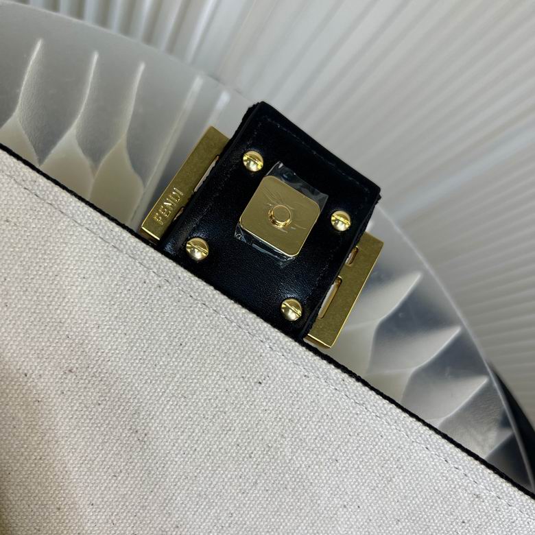 5002 27X15X6cm H (6)