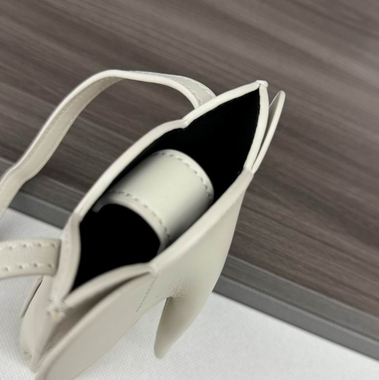 522156 19X8X4cm SS 8