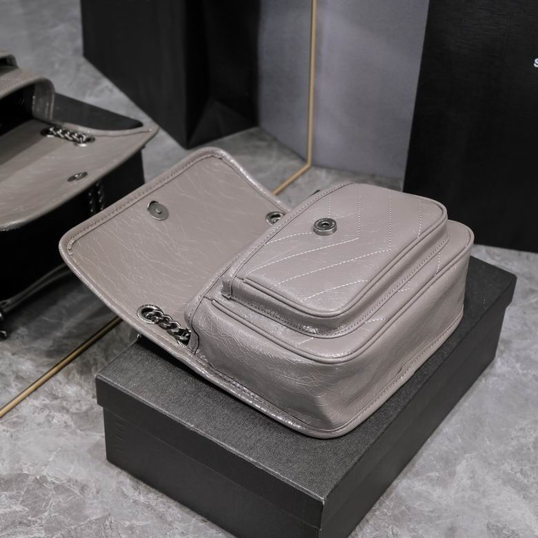 533037 22X16X8cm XMY 12色 60