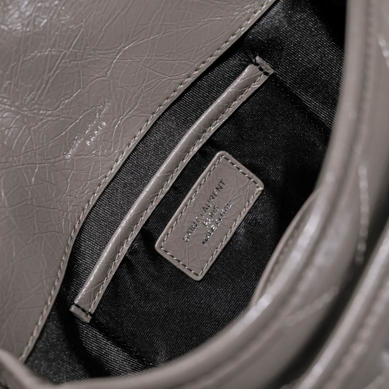 533037 22X16X8cm XMY 12色 62