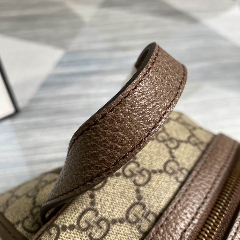 547965 22X29X15cm MP 4