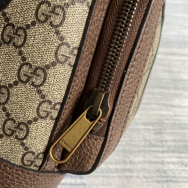 547965 22X29X15cm MP 7