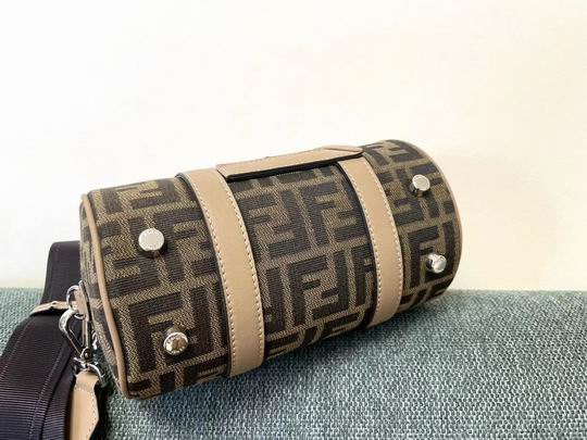 56885 21.5X13X13cm SF (3)