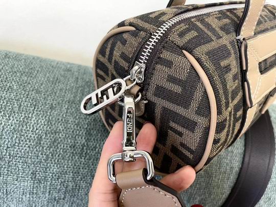 56885 21.5X13X13cm SF (4)