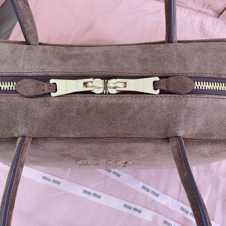 5BB117 34X23X12cm SF 5