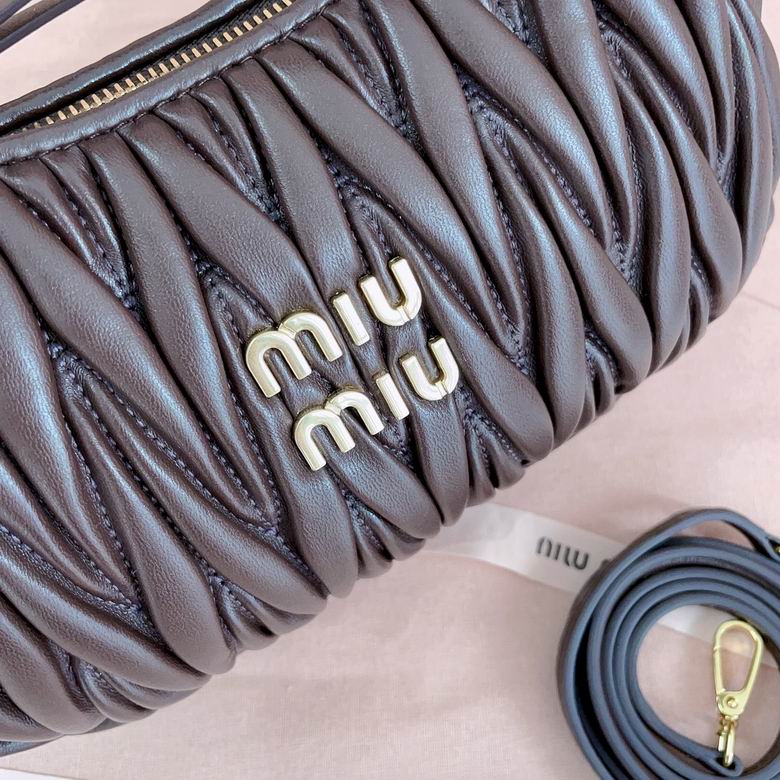 5BC125 23X13X7cm SF 2色 4