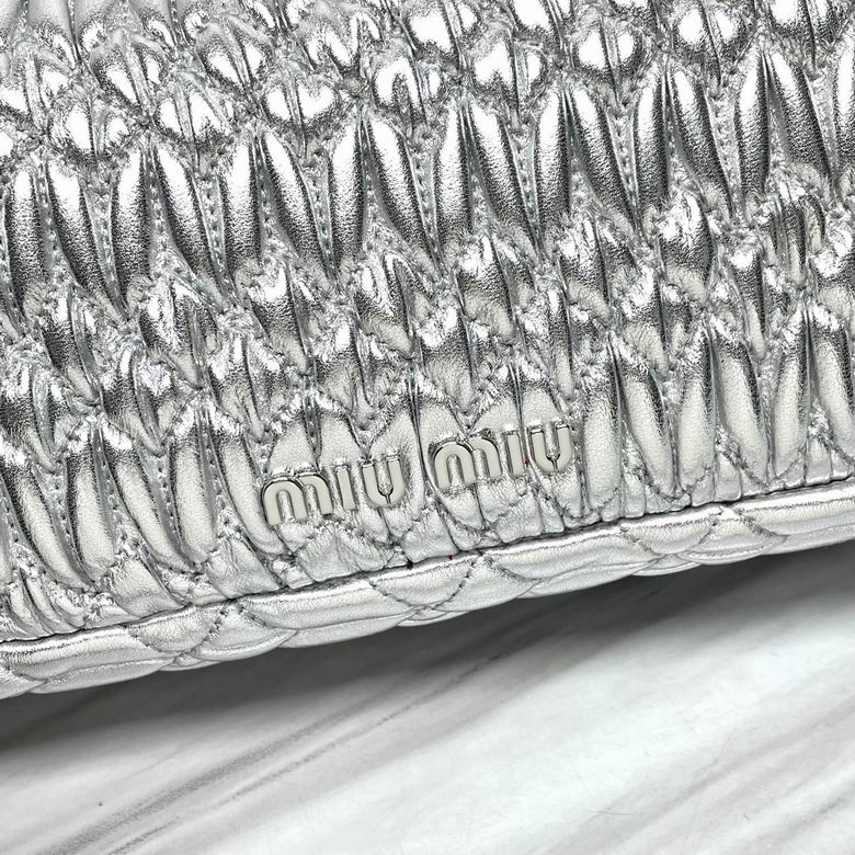 5BD417 22.5X4.5X12cm H 3色 6