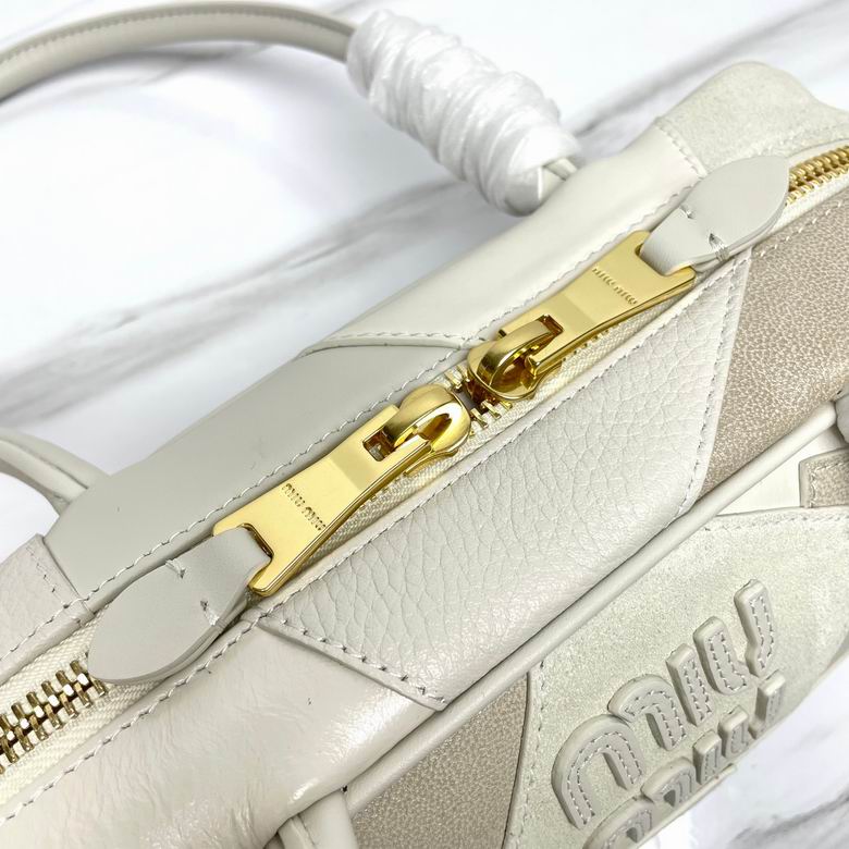 5bb148 28X12X9cm H 5