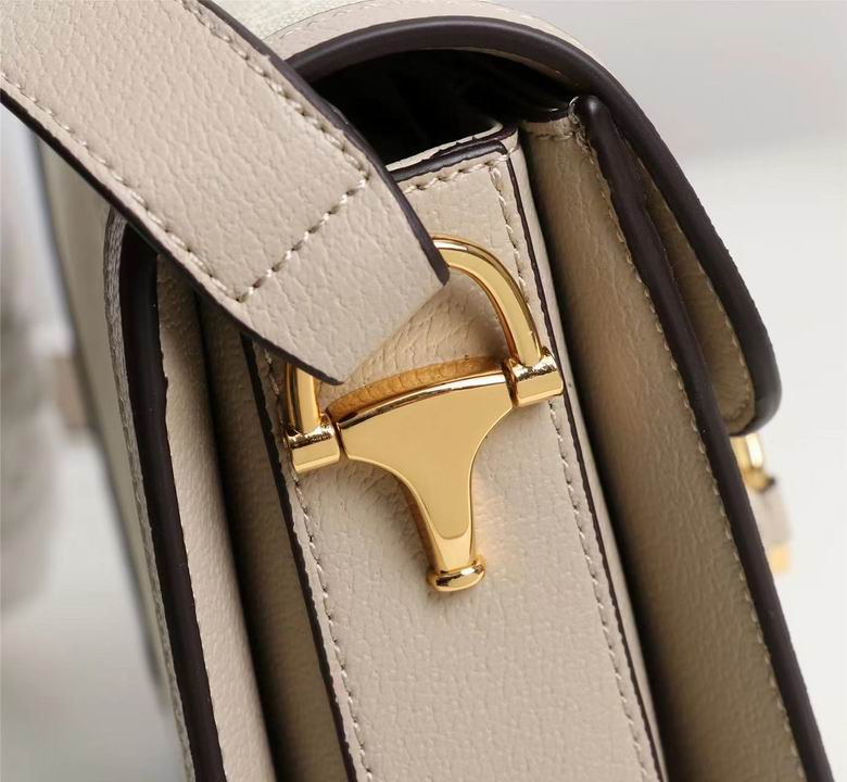 602205 21X16X8cm DF 4