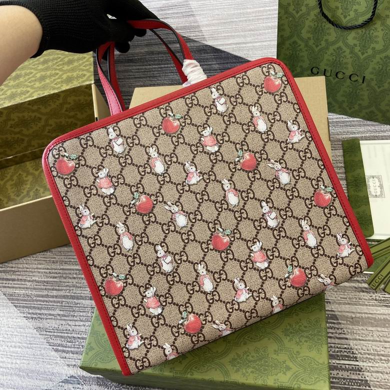 605614 25X28.5X11cm MP 2色 3