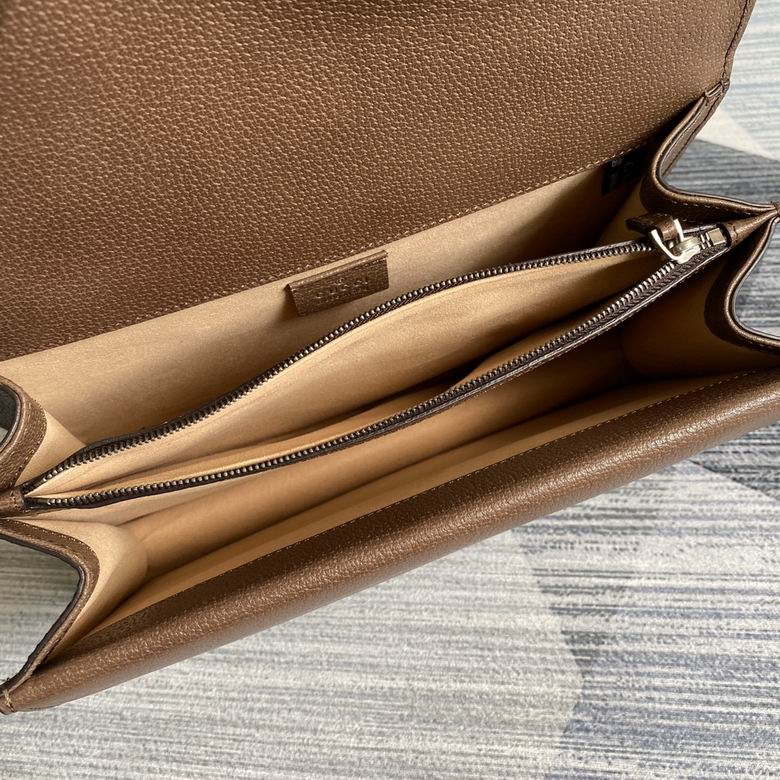 621512 28X17X9cm MP 8