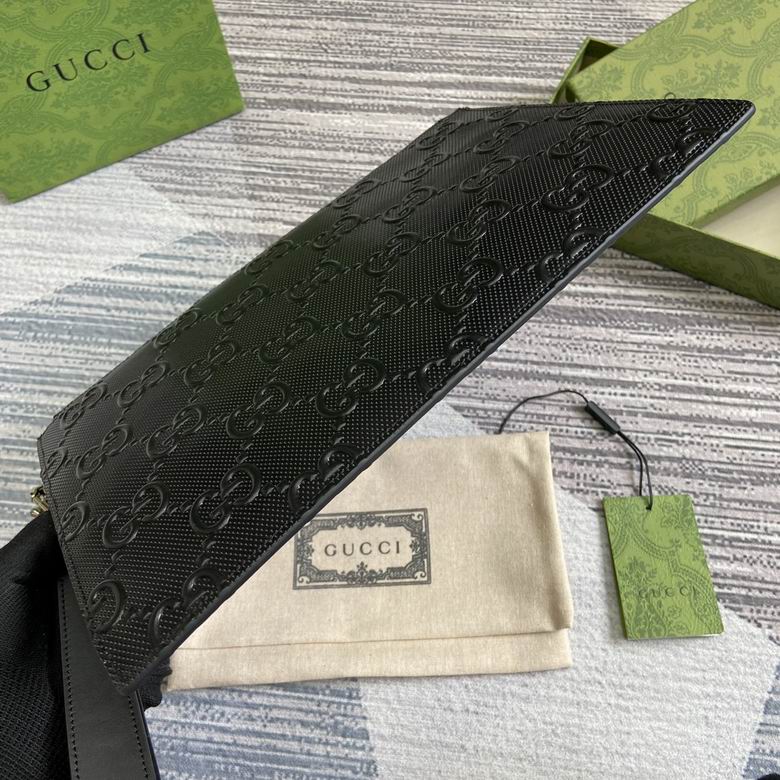 625569 30.5X21X1.5cm MP 3