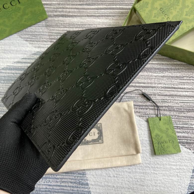 625569 30.5X21X1.5cm MP 4