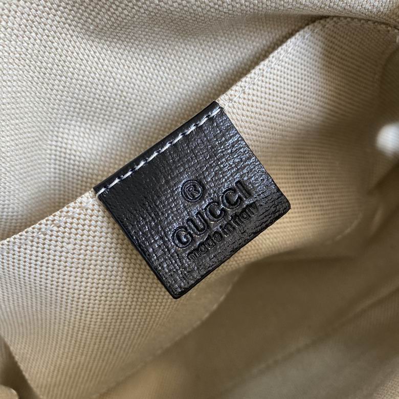 640716 20X19X7.5cm MP 4色 35