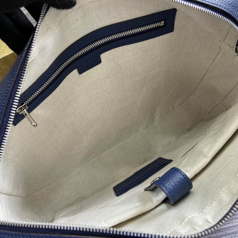 658573 40X29X6cm MP 7