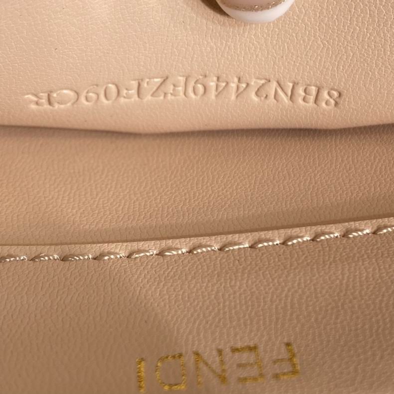 6613 27x21.x9.5 cm wr (27)