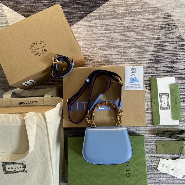 686864 17X12X7.5cm MP 2色 1