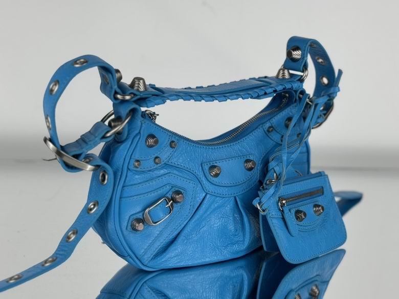 701 26X16X10cm GY 8色 67